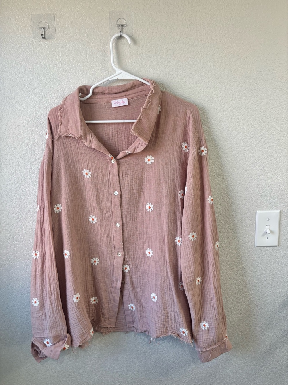 Pink Lily Mauve Pink Daisy Button-Down Shirt